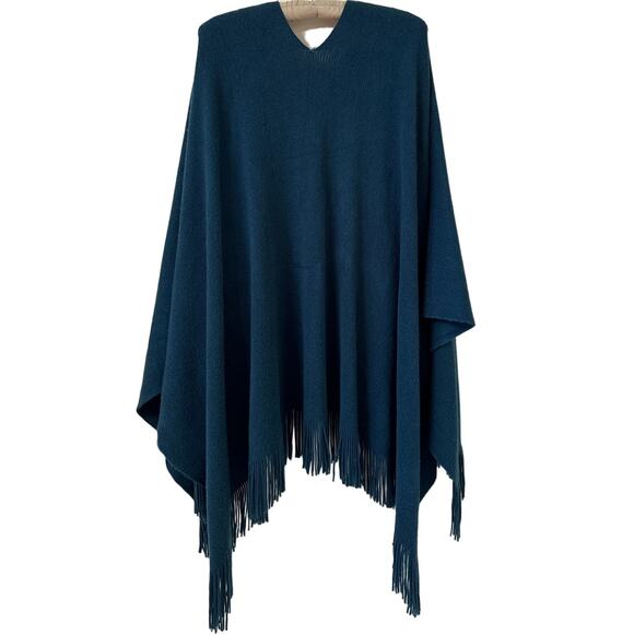 Beautiful, Teal Blue Long Fringed Shawl No Tags Large, X Large - Picture 2 of 2